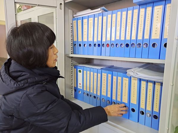 包頭市石拐區(qū) “小委員”發(fā)揮“大作用”，檔案整理服務(wù)提質(zhì)增效